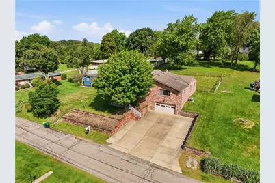 2473 Mae Dr, Hampton, PA 15101 - Photo 3