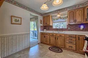 1678 Bernice Dr, North Huntingdon, PA 15642 - Photo 9