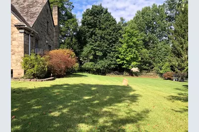 51 Linden Pl, Uniontown, PA 15401 - Photo 9