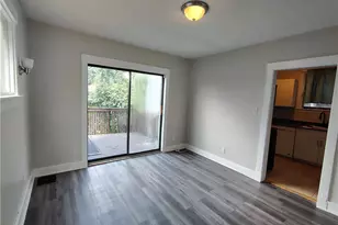 2004 Pioneer Ave, Pittsburgh, PA 15226 - Photo 5