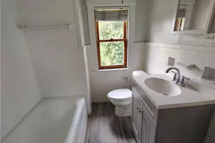 2004 Pioneer Ave, Pittsburgh, PA 15226 - Photo 11