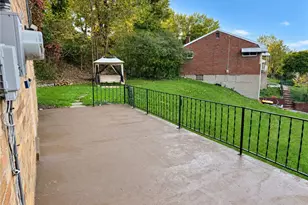2007 Hillcrest St, Bethel Park, PA 15102 - Photo 19