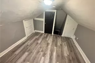 8875 Westwood Rd, Pittsburgh, PA 15235 - Photo 11