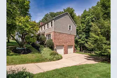 605 Wiltshire Court, Marshall, PA 15090 - Photo 5