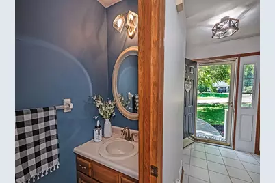 605 Wiltshire Court, Marshall, PA 15090 - Photo 7