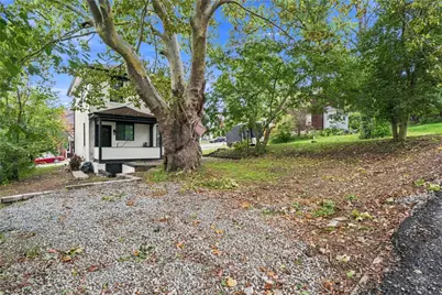201 Emerson St, Munhall, PA 15120 - Photo 3