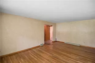 4100 Stewart Dr, South Pymatuning Township, PA 16150 - Photo 7