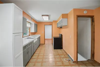 4100 Stewart Dr, South Pymatuning Township, PA 16150 - Photo 3