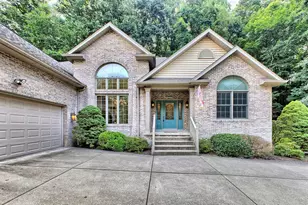 41 Brookdale Dr, Hempfield Township, PA 15601 - Photo 3