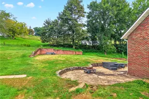 1293 Rostraver Rd, Rostraver, PA 15012 - Photo 9