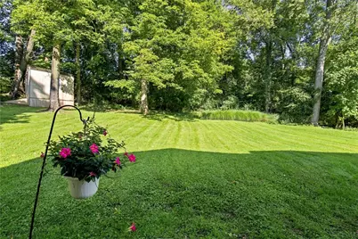 130 Freedom Dr, Bridgeville, PA 15017 - Photo 25