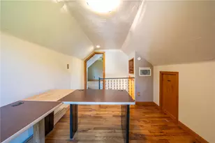 426 Dick Station Rd, Sewickley Township, PA 15642 - Photo 17