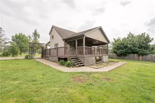 426 Dick Station Rd, Sewickley Township, PA 15642 - Photo 29