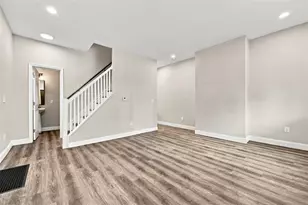 3928 Mintwood St, Pittsburgh, PA 15224 - Photo 7