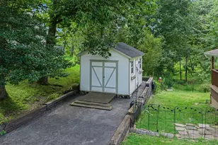 126 Center Grange Rd, Center Township, PA 15001 - Photo 37