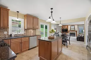 130 Field Club Dr, Robinson Twp, PA 15136 - Photo 17