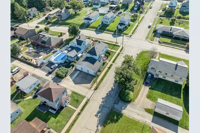 511 Lewis Ave, Jeannette, PA 15644 - Photo 35