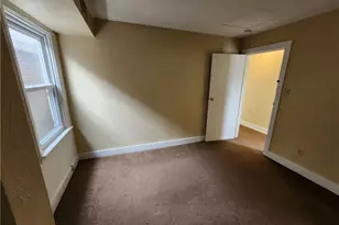 706 Holland St, Vandergrift, PA 15690 - Photo 17