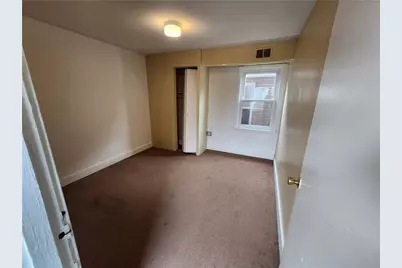 706 Holland St, Vandergrift, PA 15690 - Photo 15