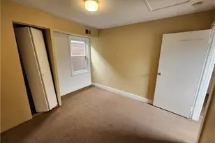 706 Holland St, Vandergrift, PA 15690 - Photo 13