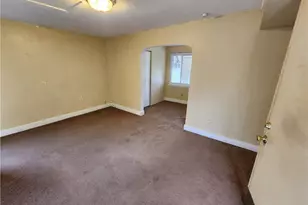 706 Holland St, Vandergrift, PA 15690 - Photo 27