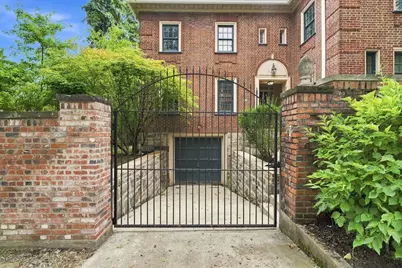 4342 Centre Avenue, Pittsburgh, PA 15213 - Photo 3