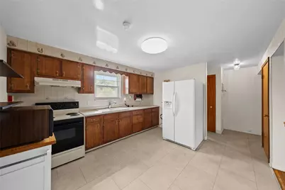 1048 Kentucky Blue Dr, West Mifflin, PA 15122 - Photo 25