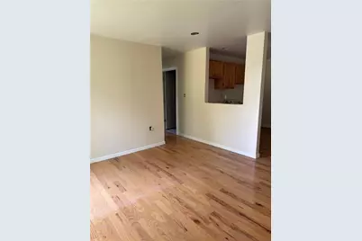 422 W Carter Dr, North Versailles, PA 15137 - Photo 3