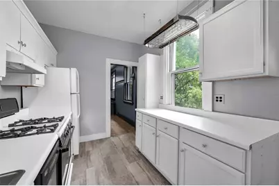 1048 Mirror St, Pittsburgh, PA 15217 - Photo 5