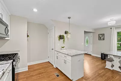 699 Glenrock Dr, Bethel Park, PA 15102 - Photo 13