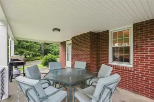 699 Glenrock Dr, Bethel Park, PA 15102 - Photo 29
