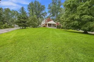 699 Glenrock Dr, Bethel Park, PA 15102 - Photo 31