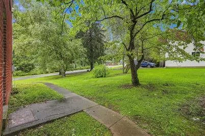 699 Glenrock Dr, Bethel Park, PA 15102 - Photo 33