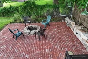 118 Clinton Ave, Lower Burrell, PA 15068 - Photo 3
