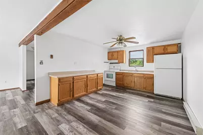 1495 E Beau St, South Strabane, PA 15301 - Photo 7