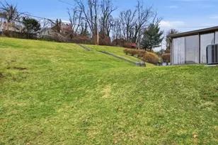 4782 Barone Dr, Pittsburgh, PA 15227 - Photo 21