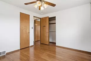 4782 Barone Dr, Pittsburgh, PA 15227 - Photo 13