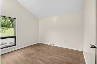 204 Ohioview St, Aliquippa, PA 15001 - Photo 11