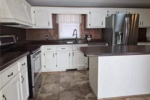 144 Lindy St, Chippewa Township, PA 15010 - Photo 7