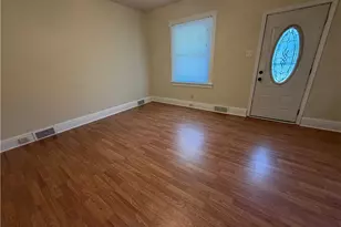 106 Cottrell Ave, Jeannette, PA 15644 - Photo 3