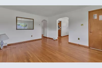 606 Golf Course Rd, Hopewell Township, PA 15001 - Photo 15