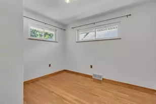 606 Golf Course Rd, Hopewell Township, PA 15001 - Photo 21
