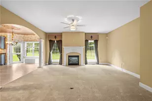 132 Hardwood Dr, Peters Township, PA 15367 - Photo 11