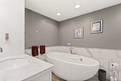 116 Lynn Ann Dr, Pittsburgh, PA 15068 - Photo 25