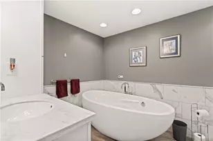 116 Lynn Ann Dr, Pittsburgh, PA 15068 - Photo 25