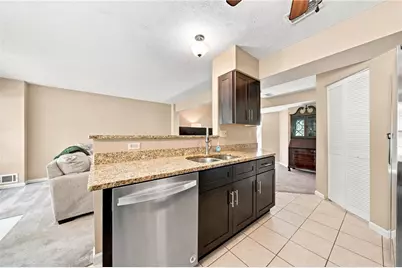 249 Commons Dr, Oakmont, PA 15139 - Photo 11
