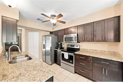 249 Commons Dr, Oakmont, PA 15139 - Photo 9
