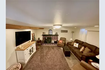 2544 Leslie Dr, New Kensington, PA 15068 - Photo 15