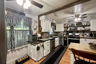 2544 Leslie Dr, New Kensington, PA 15068 - Photo 5