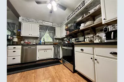 2544 Leslie Dr, New Kensington, PA 15068 - Photo 7